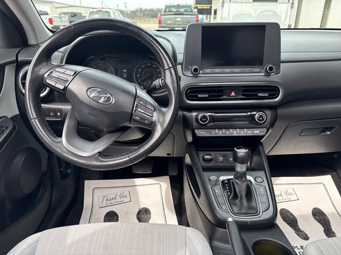 Used 2022 Hyundai Kona SEL w/ Convenience Package image 5