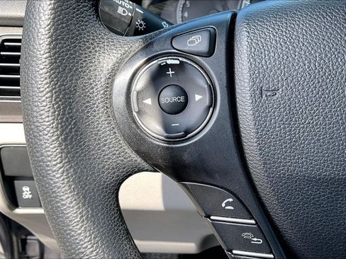 Used 2013 Honda Accord LX image 19