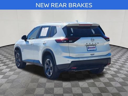 New 2025 Nissan Rogue SV w/ SV Premium Package FWD image 3