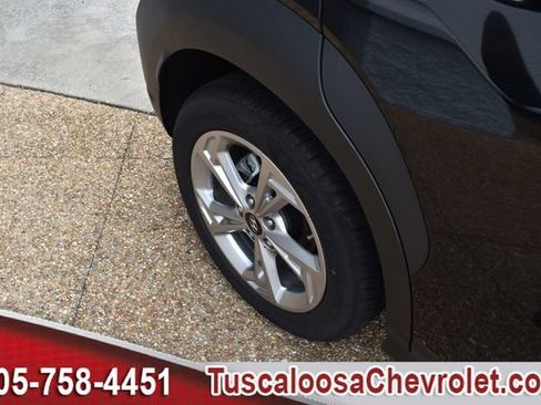 Used 2022 Hyundai Kona SEL FWD image 15