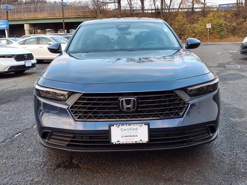 Used 2024 Honda Accord EX image 2