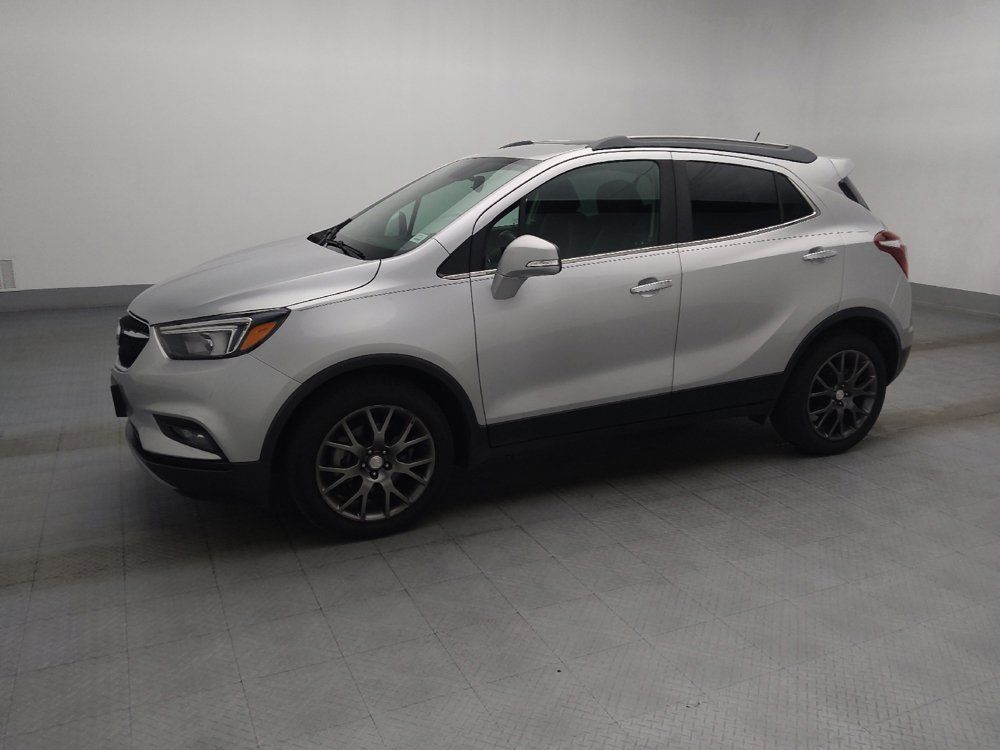 Used 2019 Buick Encore Sport Touring FWD image 2