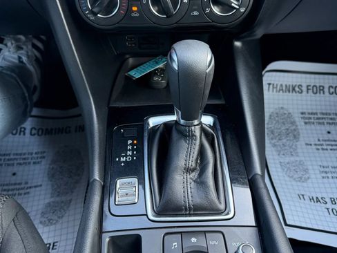 Used 2018 MAZDA MAZDA3 Sport w/ Preferred Equipment Package image 20