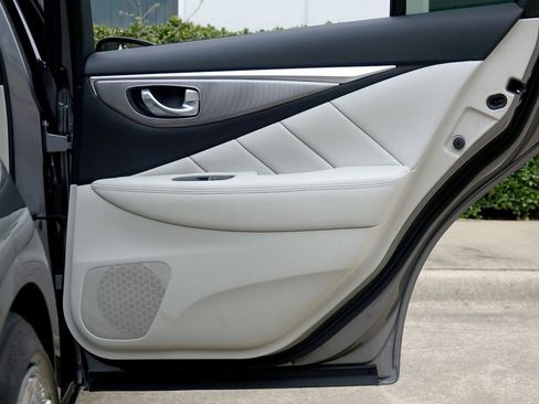 Used 2014 INFINITI Q50 Premium w/ Navigation Package image 40