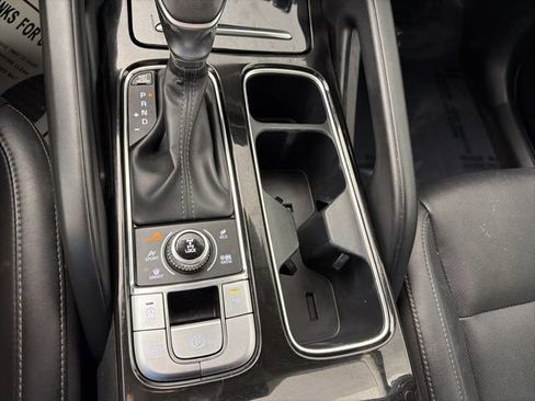 Used 2023 Kia Telluride S AWD/4WD image 33