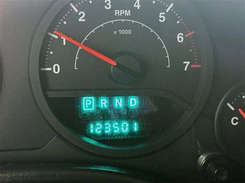 Used 2007 Jeep Wrangler X image 15