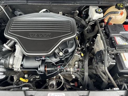 Used 2020 GMC Acadia Denali w/ Technology Package AWD/4WD image 31