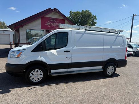 Used 2019 Ford Transit 250 130 Low Roof w/ Exterior Upgrade Package RWD image 5