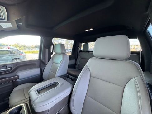 Used 2022 GMC Sierra 2500 SLT w/ SLT Premium Package image 14