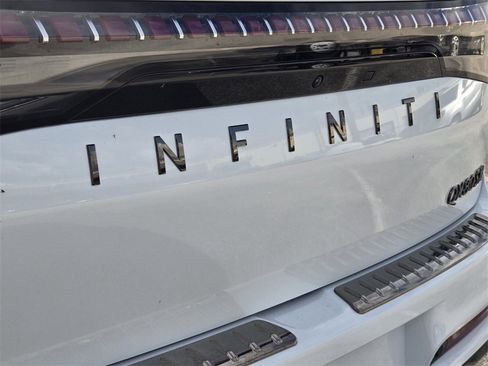 New 2026 INFINITI QX80 SPORT image 10