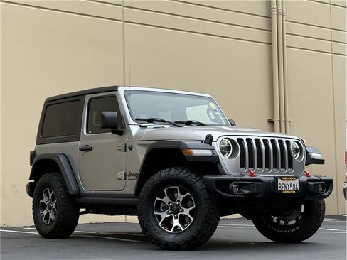 Used 2018 Jeep Wrangler Rubicon w/ Steel Bumper Group image 26