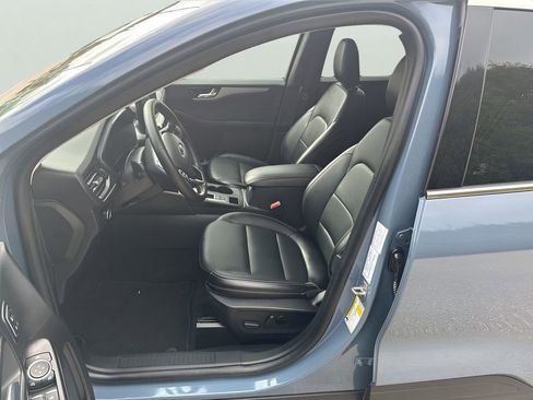 Used 2025 Ford Escape Platinum AWD/4WD image 11
