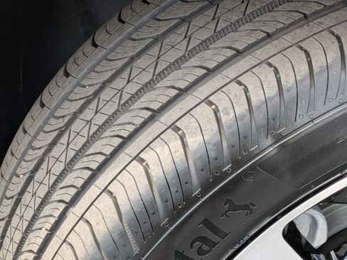 Used 2026 Chevrolet TrailBlazer LT w/ LT Cold Weather Package FWD image 11