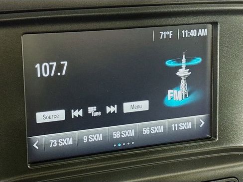 Used 2018 Chevrolet Silverado 1500 Custom image 15