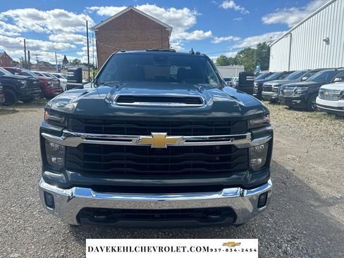 Used 2025 Chevrolet Silverado 2500 LT w/ All Star Edition AWD/4WD image 10