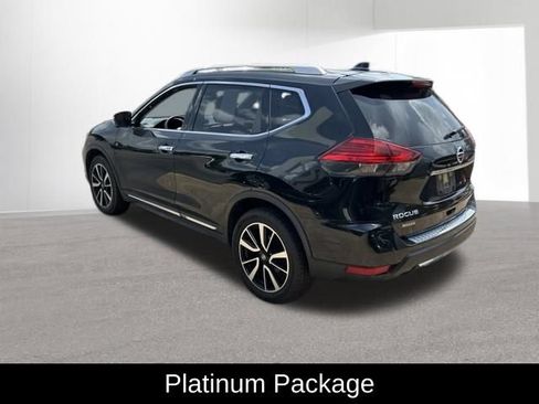 Used 2017 Nissan Rogue SL w/ SL Premium Package AWD/4WD image 3