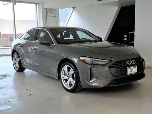 Used 2025 Audi A5 2.0T Premium w/ Convenience Package AWD/4WD image 3