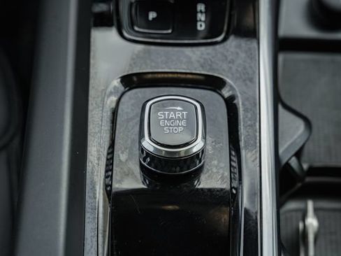 Certified 2023 Volvo XC60 B5 Plus w/ Climate Package AWD/4WD image 25