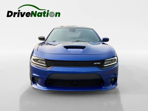 Used 2018 Dodge Charger R/T RWD image 2