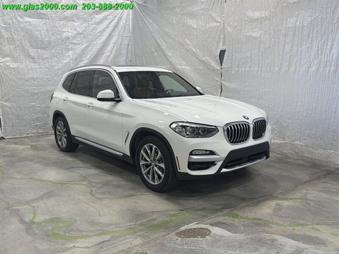 Used 2019 BMW X3 xDrive30i w/ Premium Package AWD/4WD image 2