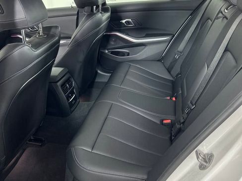 Used 2024 BMW 330e xDrive image 11