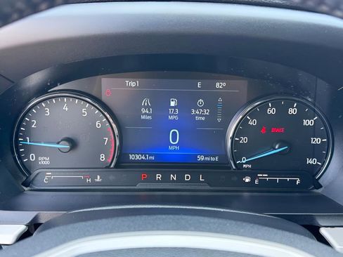 Used 2023 Ford Explorer XLT w/ Class IV Trailer Tow Package AWD/4WD image 8