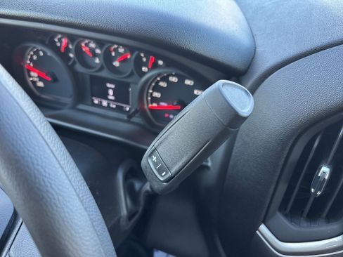 New 2026 Chevrolet Silverado 1500 W/T image 21