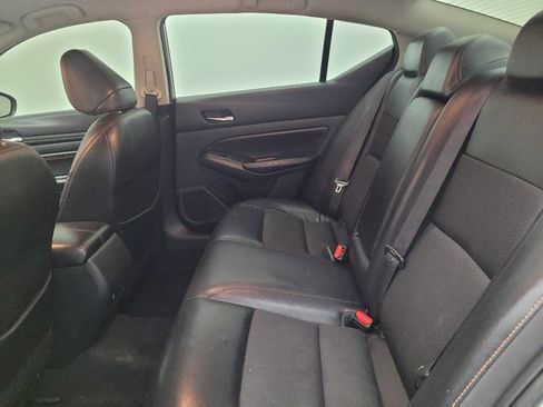 Used 2019 Nissan Altima 2.5 SR FWD image 18
