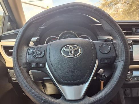 Used 2016 Toyota Corolla LE image 17