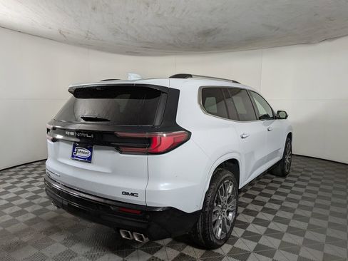 New 2026 GMC Acadia Denali Ultimate w/ LPO, Floor Liner Package image 7