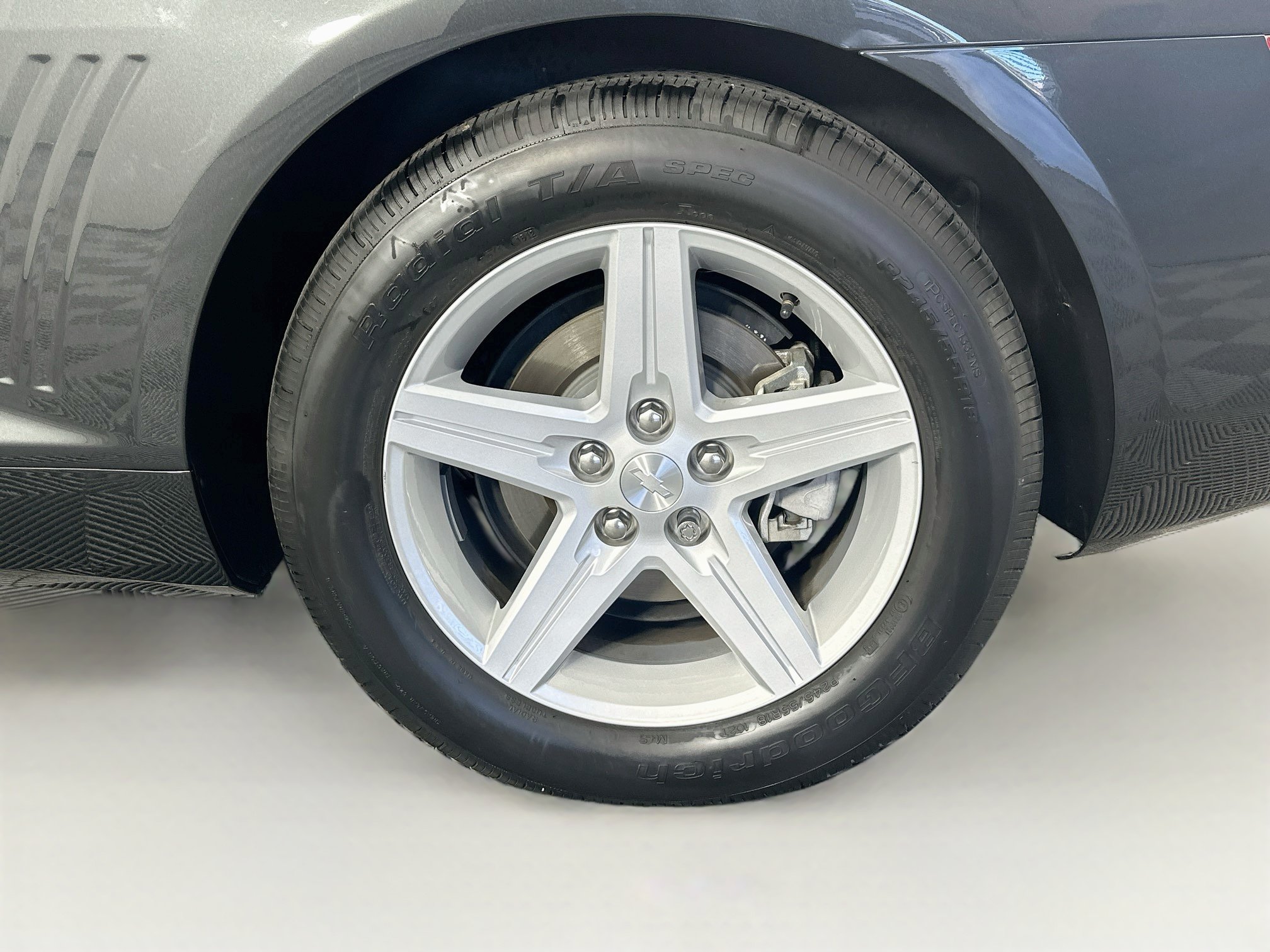 Used 2012 Chevrolet Camaro LT RWD image 11