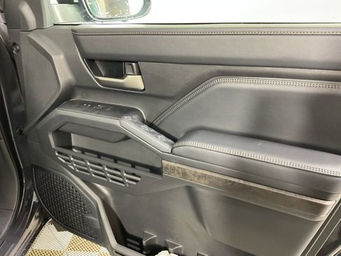 Used 2024 Toyota Tacoma Limited image 24