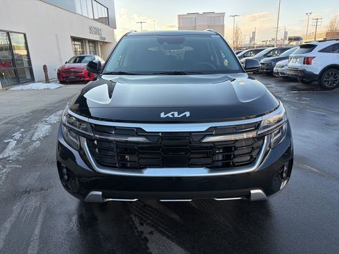 New 2026 Kia Seltos SX image 3