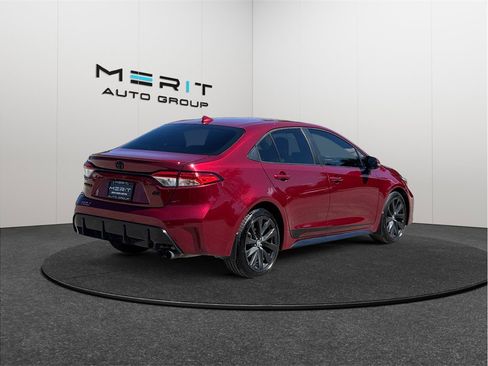 Used 2023 Toyota Corolla SE FWD image 9