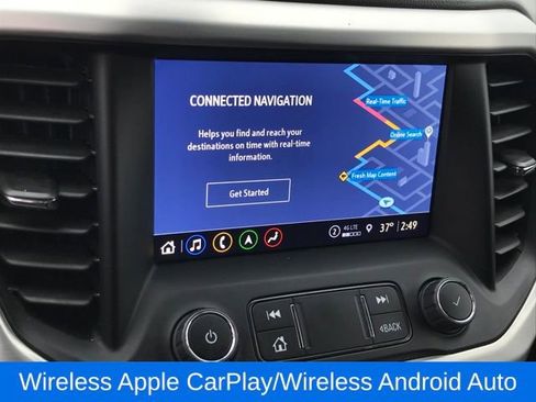 Certified 2023 GMC Acadia SLT image 9