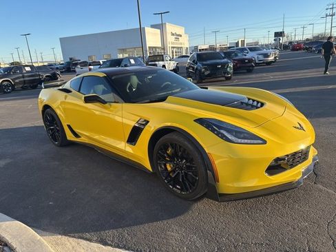 Used 2016 Chevrolet Corvette Z06 w/ 3LZ Preferred Equipment Group image 12