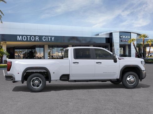 New 2026 GMC Sierra 3500 Pro AWD/4WD image 3