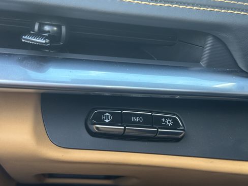 Used 2024 Chevrolet Corvette Stingray Premium Conv image 32