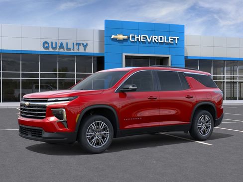 New 2026 Chevrolet Traverse LT w/ Driver Confidence Package FWD image 26