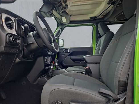 New 2025 Jeep Wrangler Sport S image 9