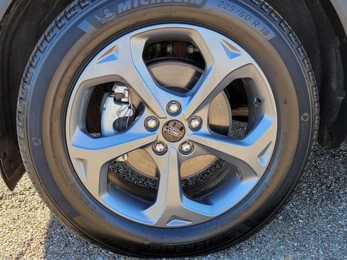 Used 2025 Ford Escape ST-Line AWD/4WD image 14