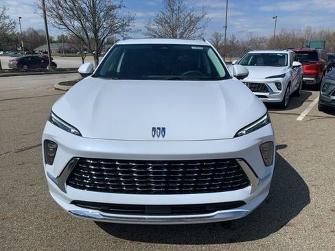 New 2026 Buick Envision Avenir image 9