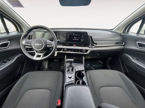 Used 2023 Kia Sportage LX image 14