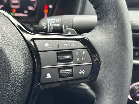 Used 2025 Honda Accord Touring image 29