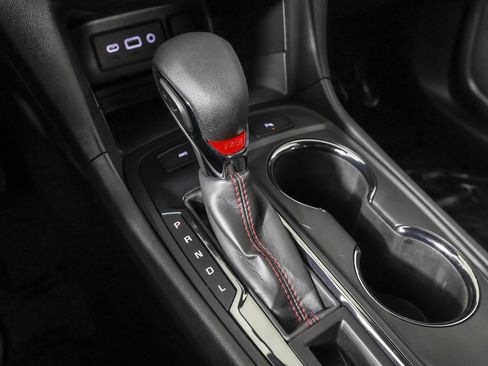 Used 2023 Chevrolet Equinox RS image 30