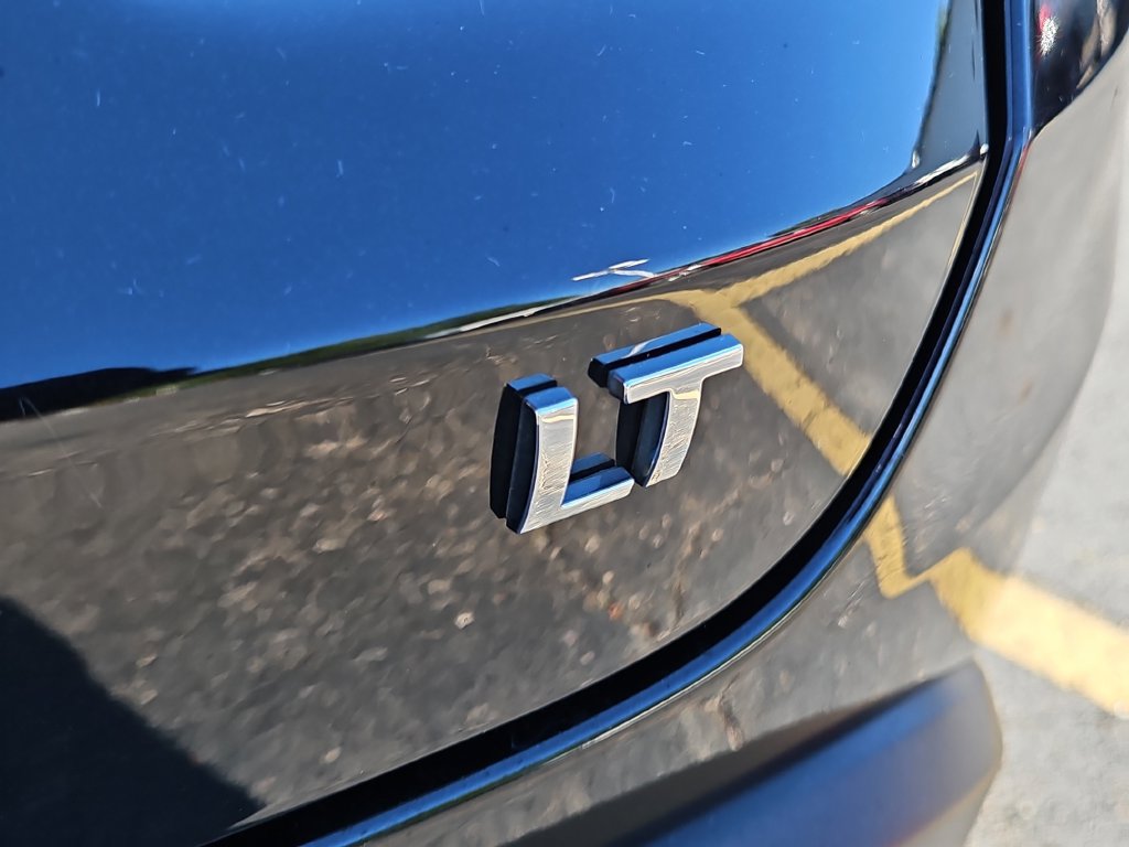 Used 2024 Chevrolet Trax LT FWD image 9