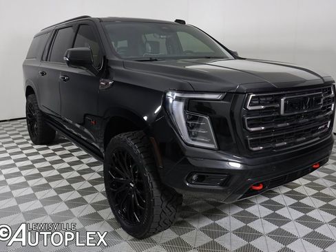 Used 2025 GMC Yukon XL AT4 Ultimate image 3