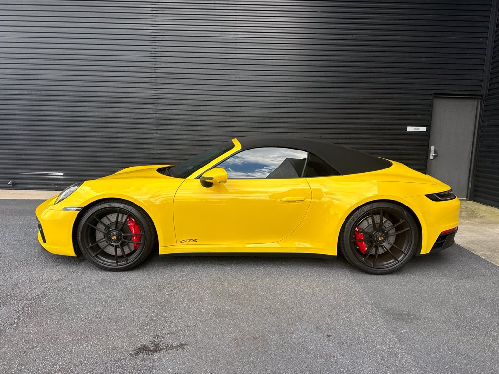 Certified 2023 Porsche 911 Carrera GTS RWD image 2