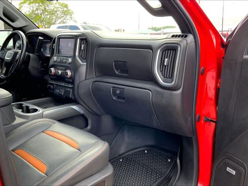 Used 2021 GMC Sierra 1500 AT4 w/ AT4 Premium Package AWD/4WD image 19
