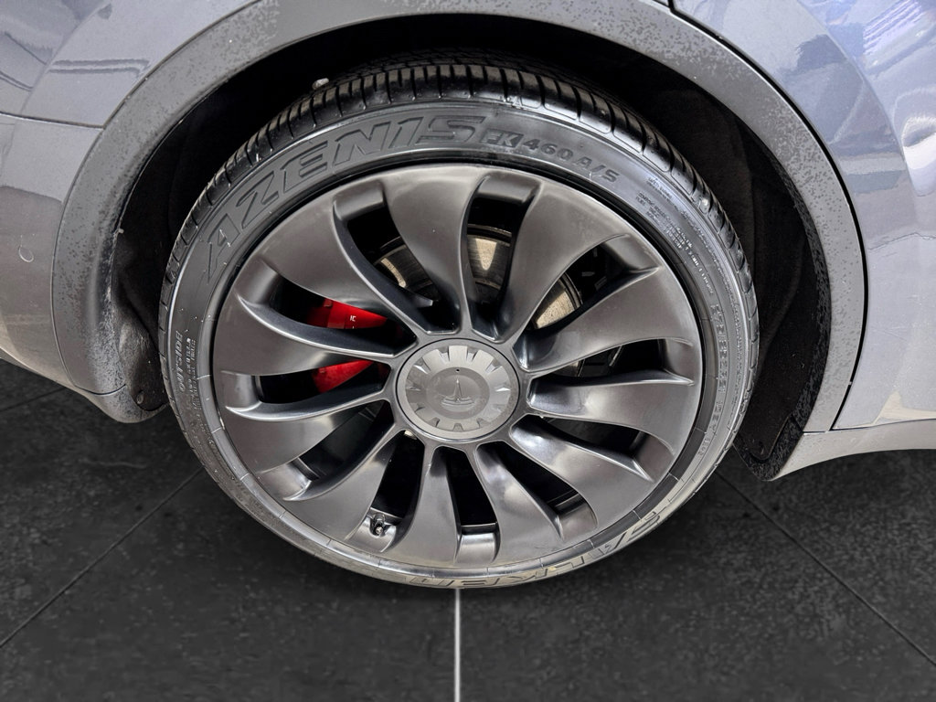 Used 2022 Tesla Model Y Performance AWD/4WD image 32